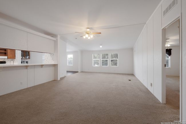 345 Derrick Dr, House other with 4 bedrooms, 3 bathrooms and null parking in Spring Branch TX | Image 13