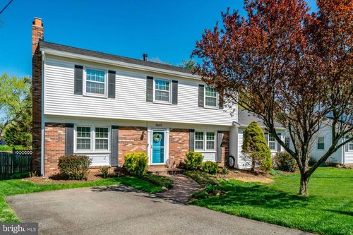 5623 Cornish Way, ALEXANDRIA, VA, 22315-4018 | Card Image