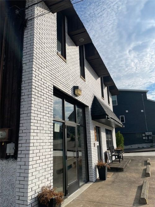 1463 Old Steubenville Pike, Pittsburgh, PA, 15205-4918 | Card Image