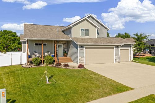 6835 Sahalee Dr, Rapid City, SD, 57702-6965 | Card Image