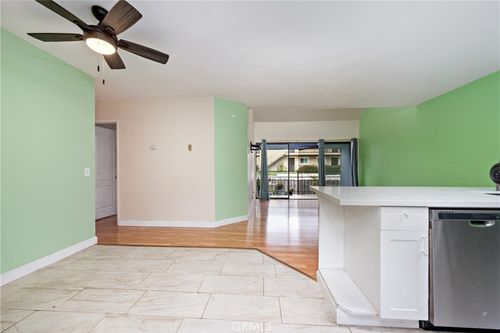 unit-2e-3505 Angelucci St, San Diego, CA, 92111-4411 | Card Image