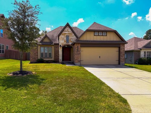 117 Green Haven Dr, Huntsville, TX, 77320-2085 | Card Image