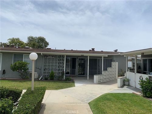 13720 Saint Andrews Dr, Seal Beach, CA, 90740-5478 | Card Image