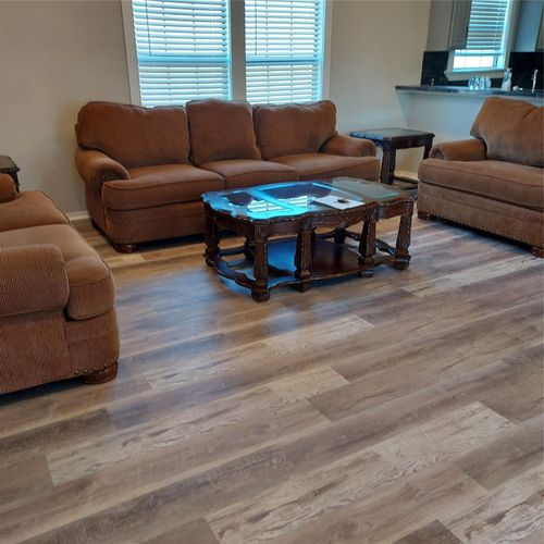 6047 W Creek Rd, East Bernard, TX, 77435-8238 | Card Image