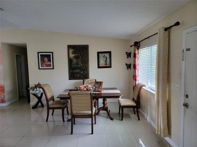 7808 Sw 8th St, House other with 3 bedrooms, 2 bathrooms and null parking in North Lauderdale FL | Image 3