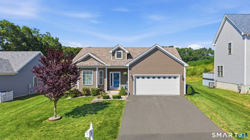 23 W River Rd, East Windsor, CT, 06088-1748 | Card Image