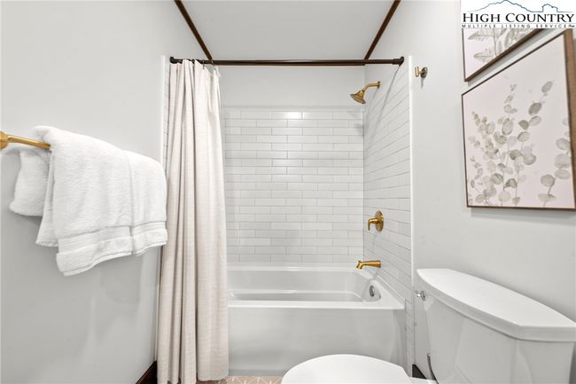 1866 Goforth Rd, House other with 4 bedrooms, 5 bathrooms and null parking in Blowing Rock NC | Image 25