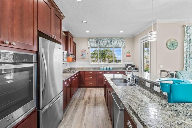 9926 Sw 95 Th Loop, House other with 2 bedrooms, 2 bathrooms and null parking in Ocala FL | Image 12