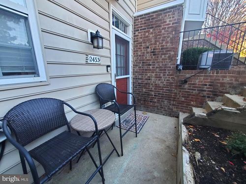 2433 Wentworth Dr, CROFTON, MD, 21114-3125 | Card Image