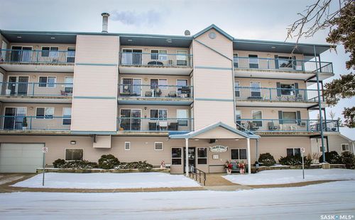 402-211 Crawford Ave E, Melfort, SK, S0E1A0 | Card Image