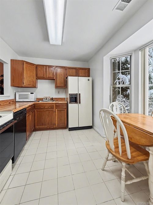 51 Hidden Ridge Ter, Monticello, NY, 12701-3078 | Card Image