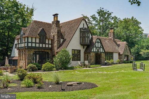 1952 Canterbury Rd, Abington, PA, 19001-4521 | Card Image