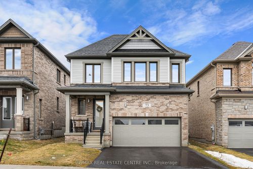 73 Mary Watson St, Ayr, ON, N0B1E0 | Card Image