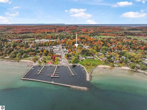 201 N Mill St, Northport, MI, 49670-5007 | Card Image