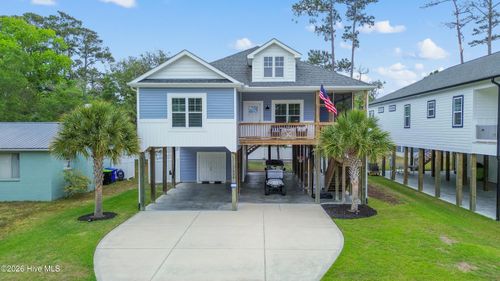 334 Ne 49th St, Oak Island, NC, 28465-5105 | Card Image