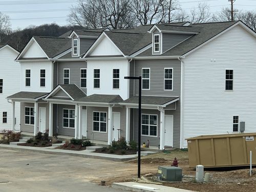 225-225 Tara Ct, Columbia, TN, 38401-3388 | Card Image