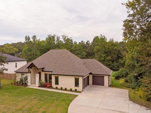 8616 Congo Rd, Benton, AR, 72019-8229 | Card Image