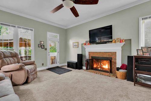 232 Bent Oak Way, Spartanburg, SC, 29301-1201 | Card Image