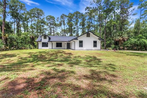 431 1st Street Nw, Naples, FL, 34120 | Card Image