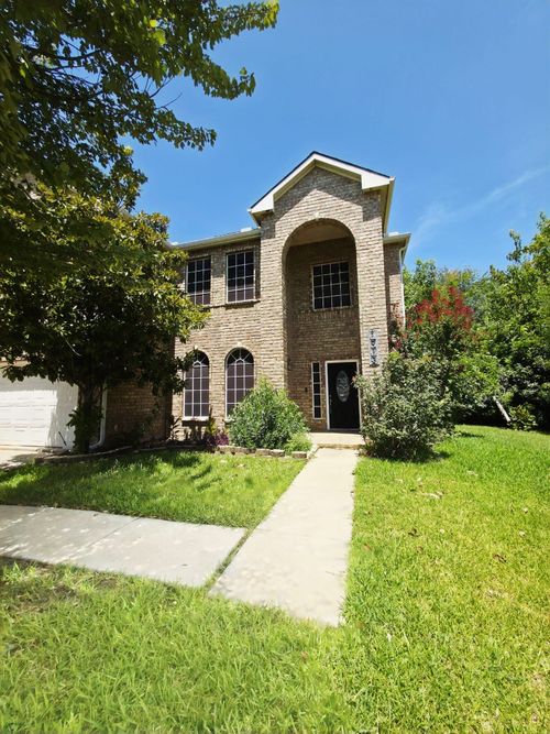 1913 Bradford Pear Sq, Little Elm, TX, 75068-5791 | Card Image