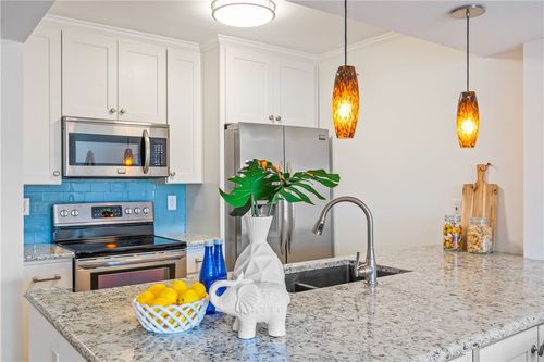 apt-104-4150 Highway A1a, Vero Beach, FL, 32963-1348 | Card Image