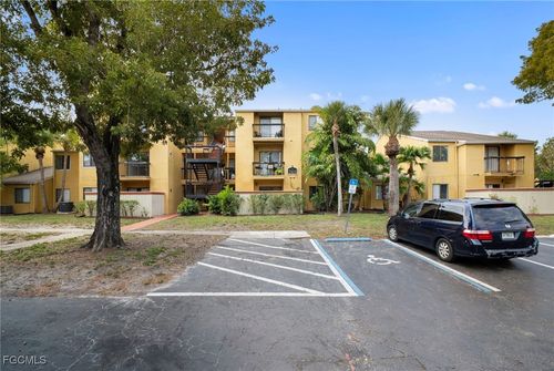 apt-714-2905 Winkler Ave, FORT MYERS, FL, 33916-9369 | Card Image