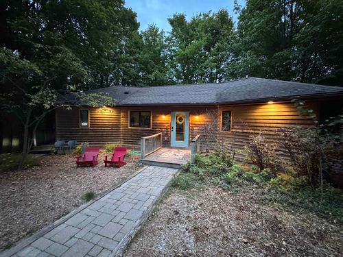 7221 S Wheeler Rd, Maple City, MI, 49664-8734 | Card Image