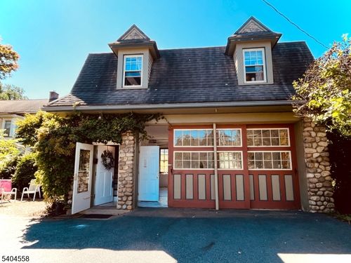 a-400 Church St, Hackettstown, NJ, 07840-2127 | Card Image