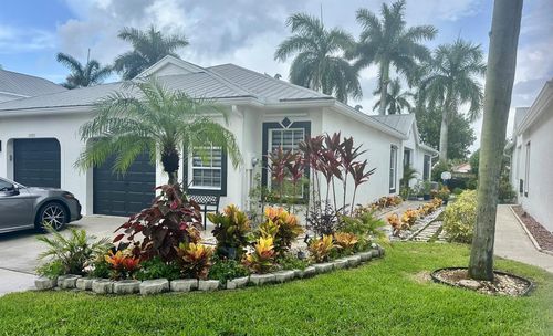 10761 Pelican Dr, Wellington, FL, 33414-6153 | Card Image