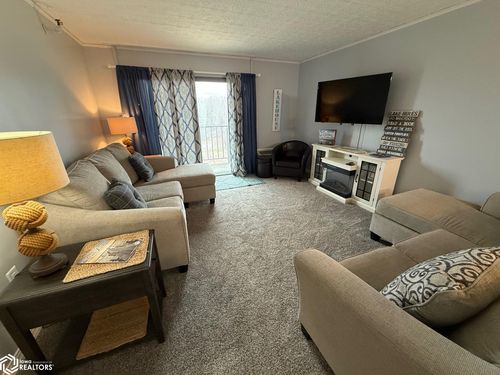 unit-706-2700 N Shore Dr, Clear Lake, IA, 50428-1074 | Card Image