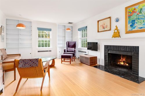 21 Braxmar Dr S, Harrison, NY, 10528-2817 | Card Image