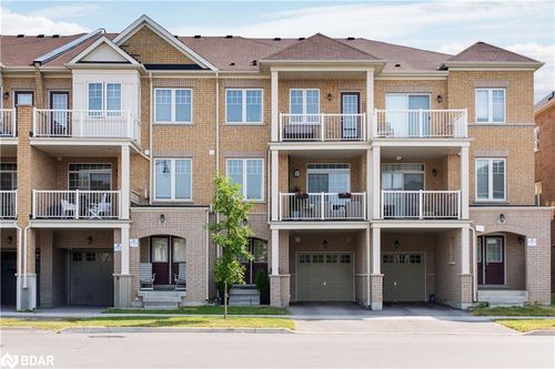 21 Labrish Rd, Brampton, ON, L7A5C2 | Card Image