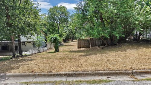 5307 Lovell Ave, Fort Worth, TX, 76107-5227 | Card Image