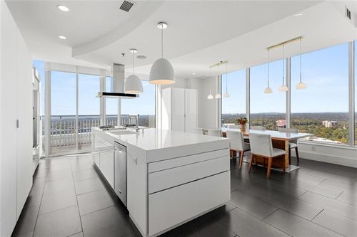 apt-3501-3338 Peachtree Rd Ne, Atlanta, GA, 30326-1473 | Card Image