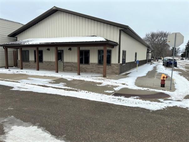 242 N 2Nd St, Milan, MN 56262