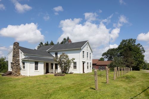 109 East St N, Goshen, CT, 06756-1118 | Card Image