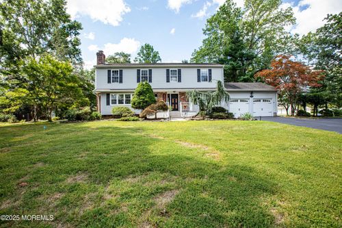 2 Stanford Ct, East Windsor, NJ, 08520-1116 | Card Image