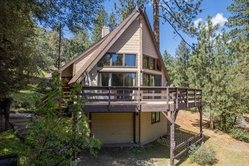 15616 San Moritz Dr, Pine Mountain Club, CA, 93222-4226 | Card Image