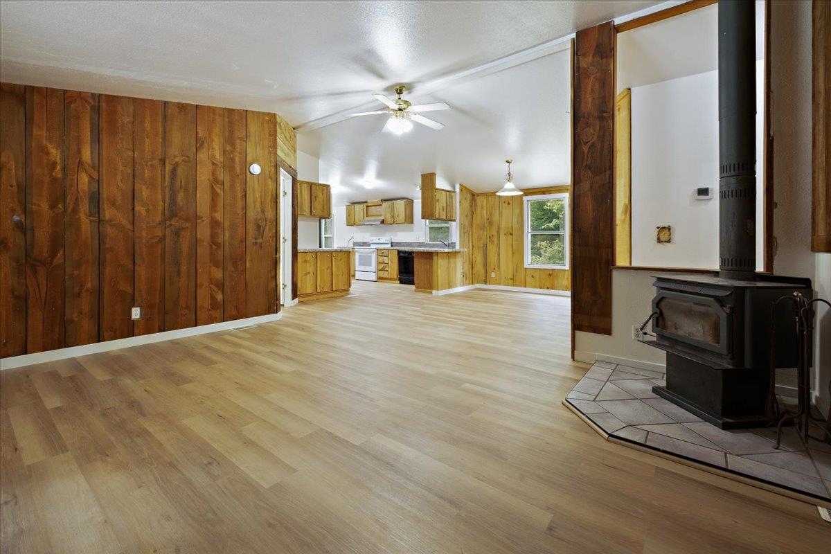 Residential in Newman Lake 4