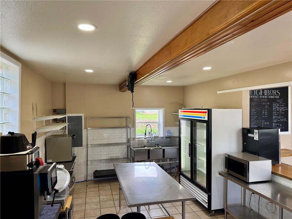 Business Opportunity in Waverly 4