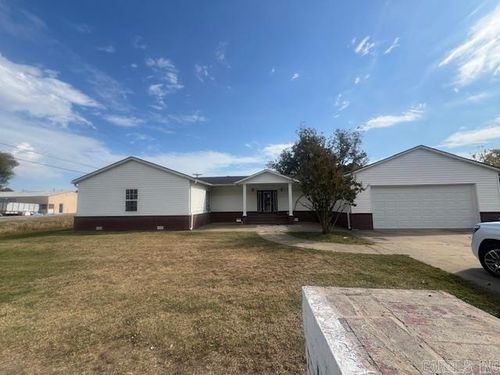 301 Se 3rd, Hoxie, AR, 72433-7 | Card Image