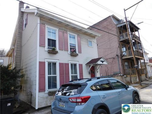 238 W Rowe Street, Tamaqua Boro, PA, 18252 | Card Image