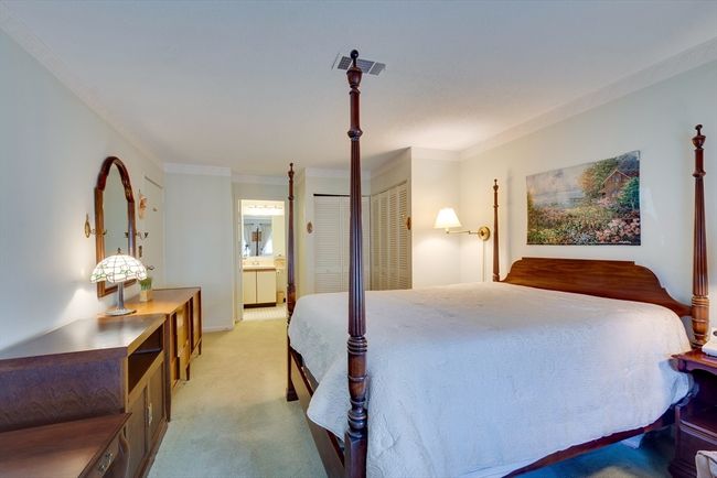 303 - 303 Tuckers Ln, Condo with 2 bedrooms, 2 bathrooms and 1 parking in Hingham MA | Image 18