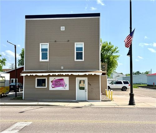 706 W Main St, Cameron, WI, 54822-4908 | Card Image