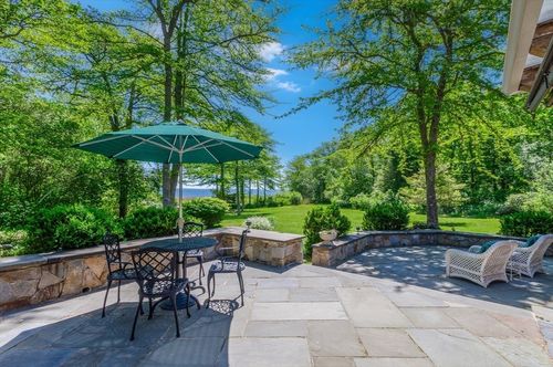 3 Beam St, Mattapoisett, MA, 02739-2427 | Card Image