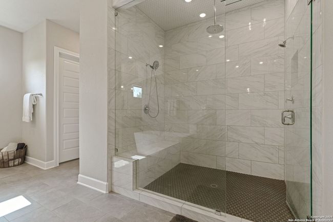 150 Madrone Trl, House other with 4 bedrooms, 4 bathrooms and null parking in Boerne TX | Image 25