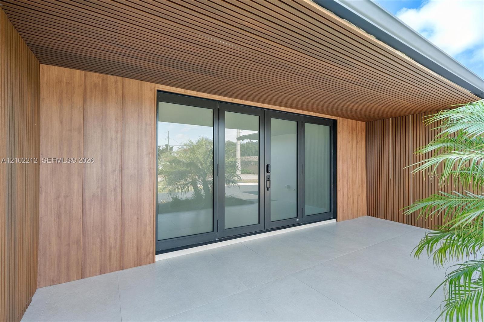 Residential Lease in Hollywood 4