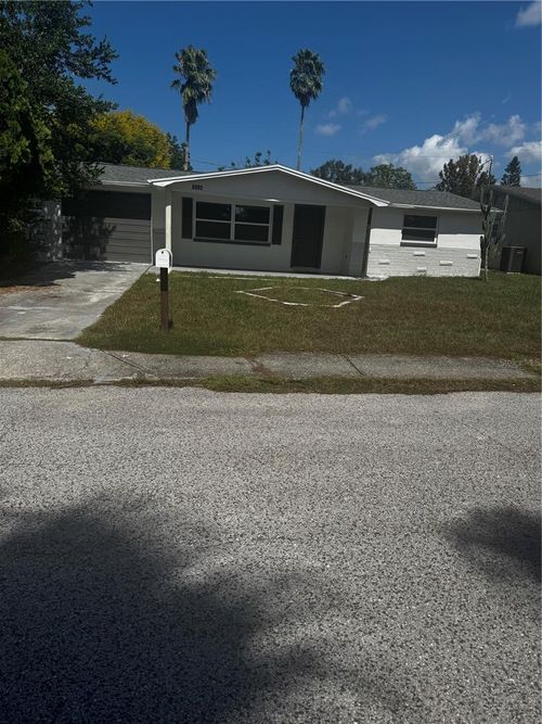 5253 Devries Dr, NEW PORT RICHEY, FL, 34652-6025 | Card Image