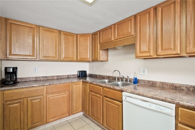 APT-505 - 4242 Gulfbreeze Blvd, Condo with 2 bedrooms, 2 bathrooms and 2 parking in Corpus Christi TX | Image 13