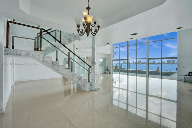 12455 Keystone Island Dr, House other with 7 bedrooms, 7 bathrooms and null parking in North Miami FL | Image 17